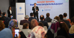 Tuzla Belediye Başkanı Dr. Şadi Yazıcı, Tuzlalı gençler ile birlikte