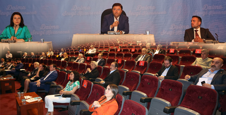 Maltepe Belediye Meclisi, Haziran ayının ilk oturumunu gerçekleştirdi. Belediye Başkanı