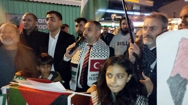 Saadet Partisi’nden Filistin’e destek yürüyüşü!