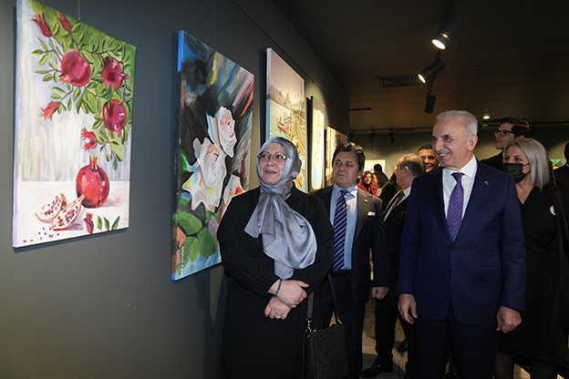 Ümraniye Cezaevi’ndeki hükümlülerin eserleri sergilendi!..