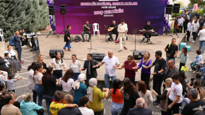 Çekmeköy Belediyesi, ilçedeki özel gereksinimli bireyler ve yaşlılar için müzik