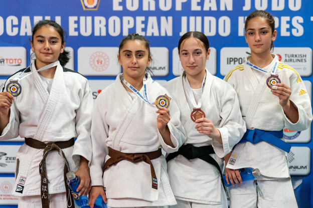 Kocaeli’nde gerçekleşen Yıldızlar Judo Avrupa Kupası’nda Ümraniye Belediyesi Spor Kulübü
