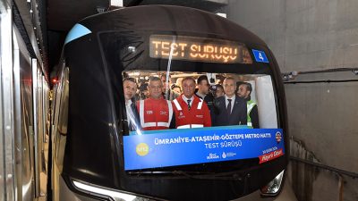 İstanbul Anadolu yakasında, doğu-batı yönündeki toplu taşıma koridorlarını kuzey-güney doğrultusunda
